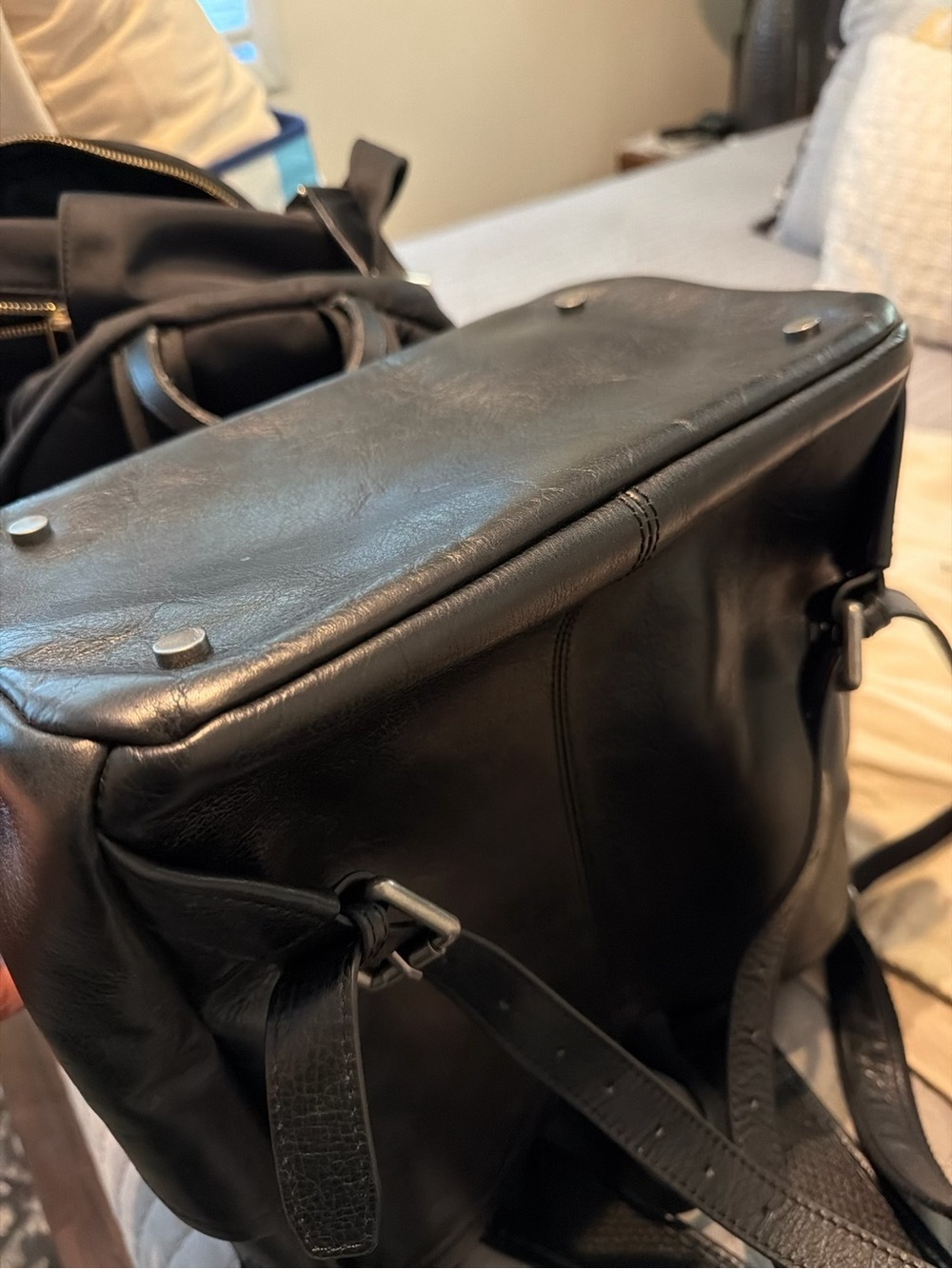 Azaria luxe la mere’ original size Black leather backpack - Picture 5 of 6